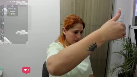 Snapshot of nasly1 chatting on December 28, 10:44 pm Nasly batista online show from December 28, 10:44 pm