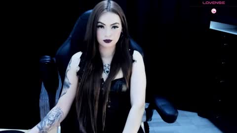nastykatty_ online show from June 17, 10:33 pm