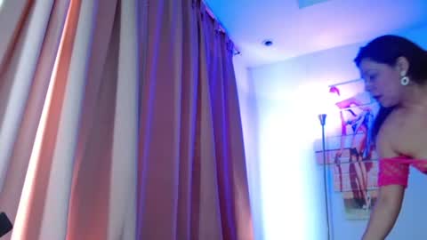 Snapshot of nastypaula chatting on October 18, 5:48 pm paula online show from October 18, 5:48 pm