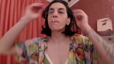 nat_ashax online show from May 29, 6:44 am