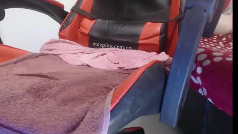 Nata Ramirez online show from February 19, 4:45 am