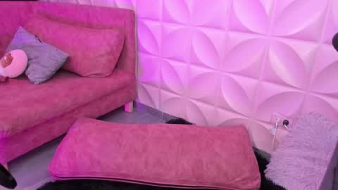 Nata online show from December 3, 1:41 am