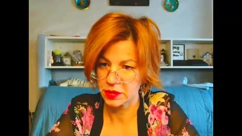Snapshot of natali3855 chatting on September 25, 5:39 am Natali online show from September 25, 5:39 am