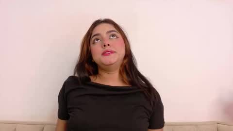 Naty  online show from February 5, 12:41 pm