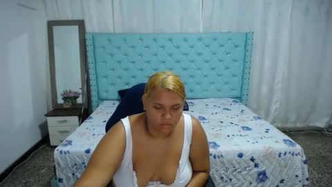 Natalia online show from December 22, 1:36 pm