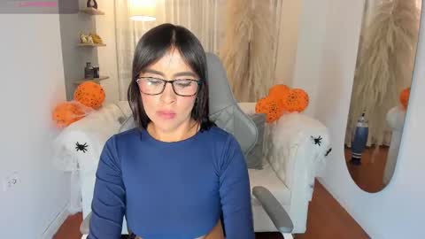 Snapshot of natalia_leon8 chatting on October 6, 5:13 am Natalia Leon online show from October 6, 5:13 am