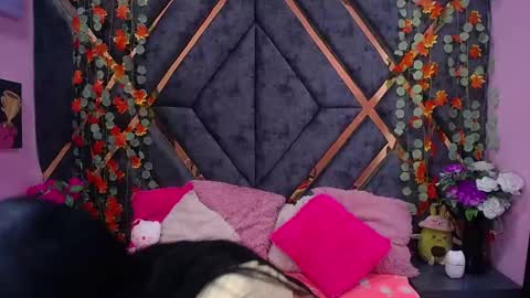 Snapshot of natalia_pinkk chatting on December 10, 8:49 pm natalia pinkk online show from December 10, 8:49 pm