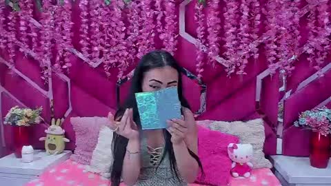 Snapshot of natalia_pinkk chatting on January 7, 8:31 pm natalia pinkk online show from January 7, 8:31 pm