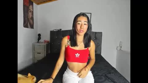 Snapshot of nataliaa05 chatting on February 20, 10:59 pm Nati online show from February 20, 10:59 pm