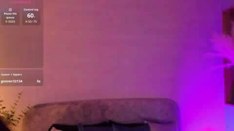 NATALIE BLAZE online show from July 21, 12:44 am