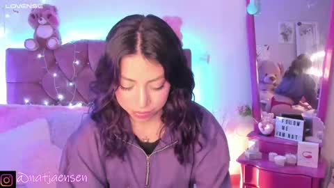       online show from December 12, 11:14 pm