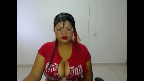 natalie_tits1 online show from December 13, 8:04 pm