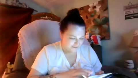 Snapshot of nataliedays chatting on December 11, 11:21 pm Natalie online show from December 11, 11:21 pm
