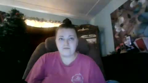 Snapshot of nataliedays chatting on December 5, 3:39 pm Natalie online show from December 5, 3:39 pm