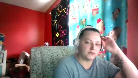 Snapshot of nataliedays chatting on December 23, 5:43 pm Natalie online show from December 23, 5:43 pm