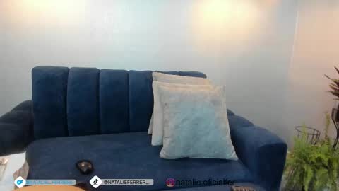 Snapshot of natalieferrer_ chatting on September 18, 3:05 am natalieferrer_ online show from September 18, 3:05 am