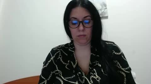 Snapshot of natally565656 chatting on February 5, 9:15 am natally online show from February 5, 9:15 am