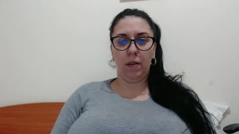 Snapshot of natally565656 chatting on February 20, 12:25 pm natally online show from February 20, 12:25 pm