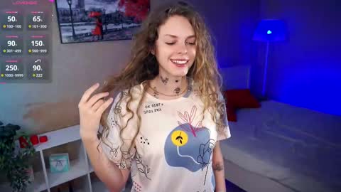 Snapshot of nataly_hello chatting on February 11, 5:05 am Natalie online show from February 11, 5:05 am