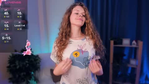 Snapshot of nataly_hello chatting on December 2, 7:10 am Natalie online show from December 2, 7:10 am