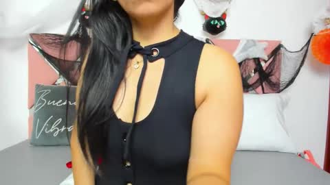 Nataly Wilson online show from October 28, 12:33 pm