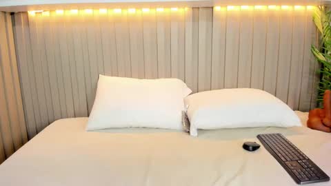 Nataly  online show from September 15, 12:46 pm