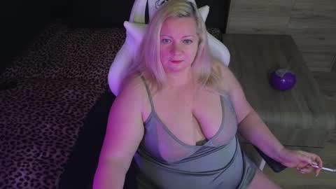 Natalli online show from October 20, 8:34 pm