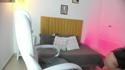 Natasha online show from May 28, 1:53 pm