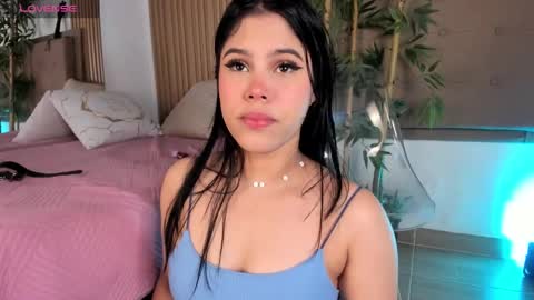 Snapshot of natasha__sccott chatting on January 12, 8:03 pm Natasha Sccott online show from January 12, 8:03 pm