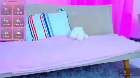 Snapshot of natasha_by chatting on September 13, 3:09 pm natasha_by online show from September 13, 3:09 pm