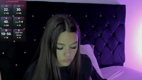 Snapshot of natasha_by chatting on January 17, 2:28 pm natasha_by online show from January 17, 2:28 pm