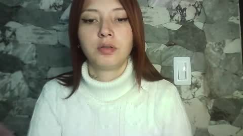 Snapshot of natasha_kein chatting on December 4, 2:42 am natalia online show from December 4, 2:42 am