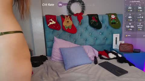 Snapshot of natasha_kinski chatting on December 18, 8:47 pm Natasha Kinski online show from December 18, 8:47 pm