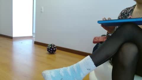 Snapshot of nath_dawson chatting on December 24, 12:00 pm nath_dawson online show from December 24, 12:00 pm
