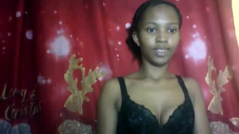 Snapshot of nathalie004 chatting on October 1, 7:02 am nathalie004 online show from October 1, 7:02 am