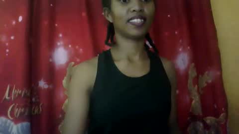 Snapshot of nathalie004 chatting on September 24, 12:59 pm nathalie004 online show from September 24, 12:59 pm