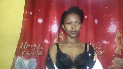 Snapshot of nathalie004 chatting on September 15, 6:21 am nathalie004 online show from September 15, 6:21 am