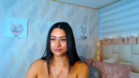 Nathalie Rose online show from June 16, 10:49 am