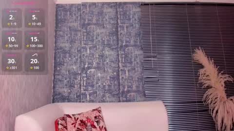        online show from November 10, 9:54 pm