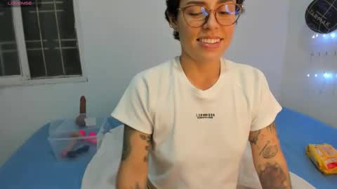 natt_op online show from February 3, 2:53 am