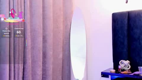 Snapshot of nattashaa7 chatting on October 10, 4:34 pm nattashaa online show from October 10, 4:34 pm