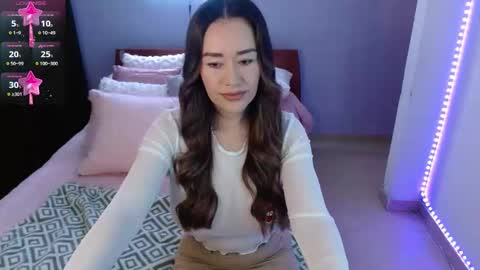 Snapshot of naty_sweet21 chatting on December 6, 1:51 am Natalia online show from December 6, 1:51 am