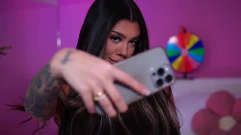 Naty online show from February 12, 7:35 pm