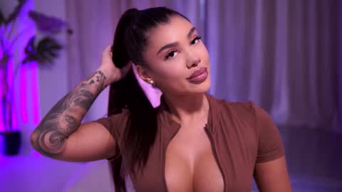 Naty online show from March 12, 8:44 pm