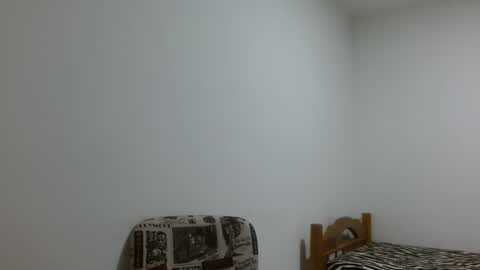 Snapshot of natysensuaal chatting on October 8, 4:06 am NatySensuaal online show from October 8, 4:06 am