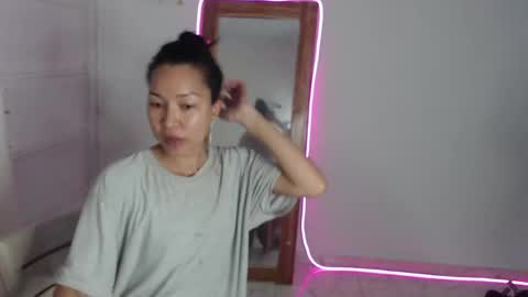 Stella Mcqueen online show from March 23, 1:39 pm