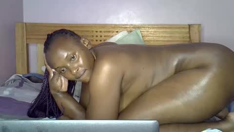 Snapshot of naughtnightnurse1 chatting on October 16, 7:00 am naughtnightnurse1 online show from October 16, 7:00 am