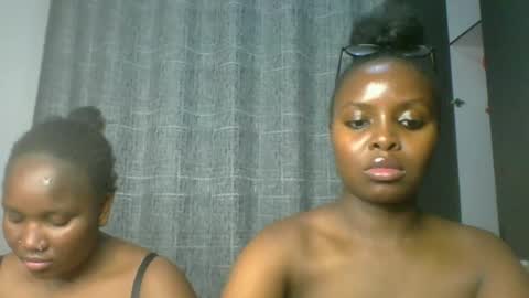 naughtty_bella8 online show from July 26, 2:19 am