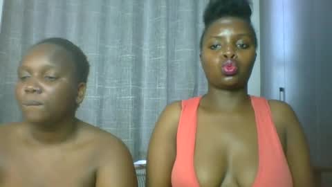 naughtty_bella8 online show from July 21, 10:49 am