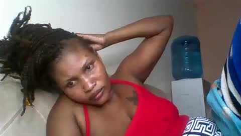 naughty8779 online show from May 28, 7:23 pm